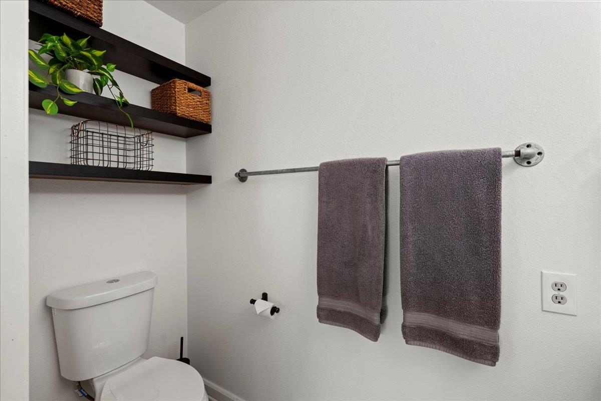 573  Pahi Ka St Paia, Spreckelsville/Paia/Kuau home - photo 15 of 32