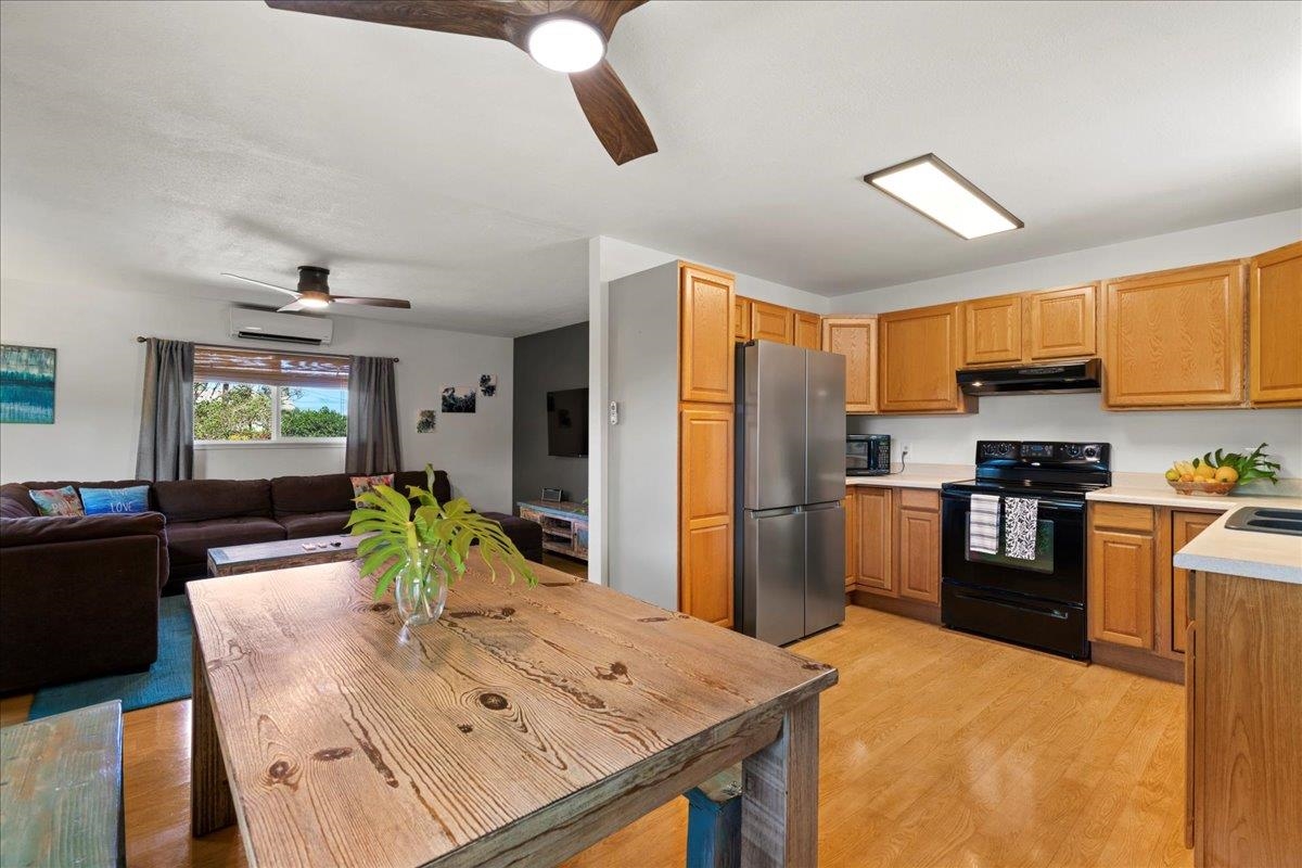 573  Pahi Ka St Paia, Spreckelsville/Paia/Kuau home - photo 8 of 32