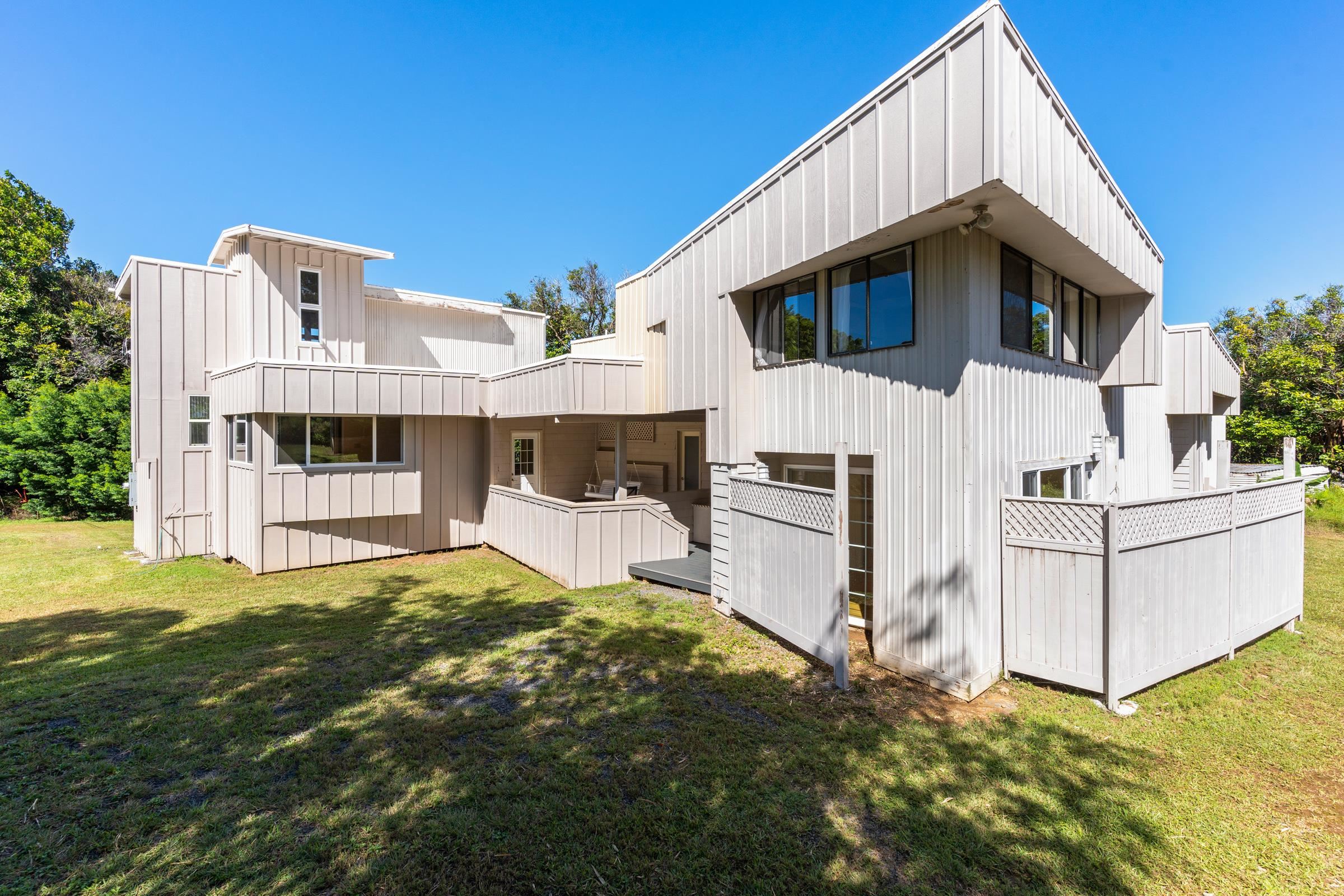 575  Awalau Rd , Haiku home - photo 29 of 50