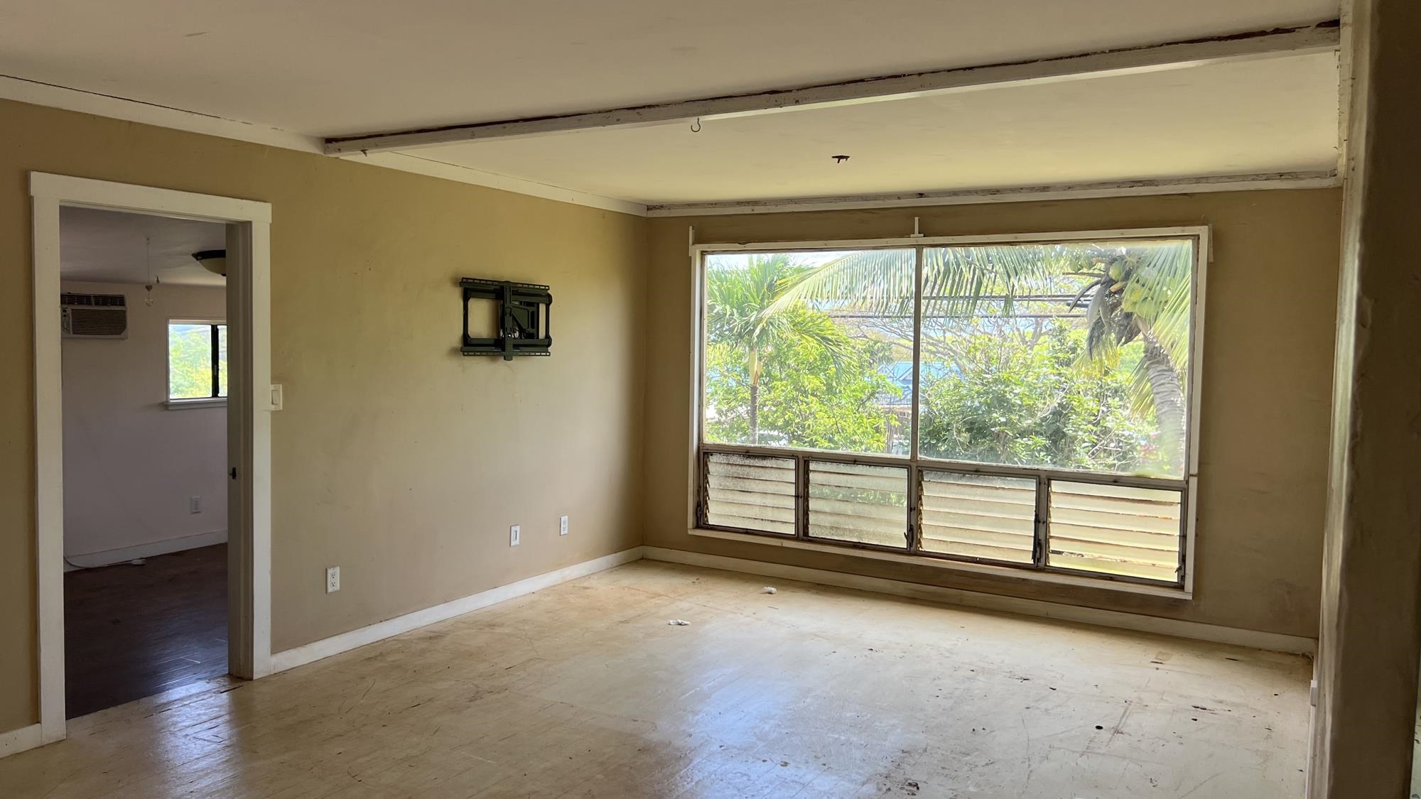 579  Kuanana St Upper Paia, Spreckelsville/Paia/Kuau home - photo 10 of 34