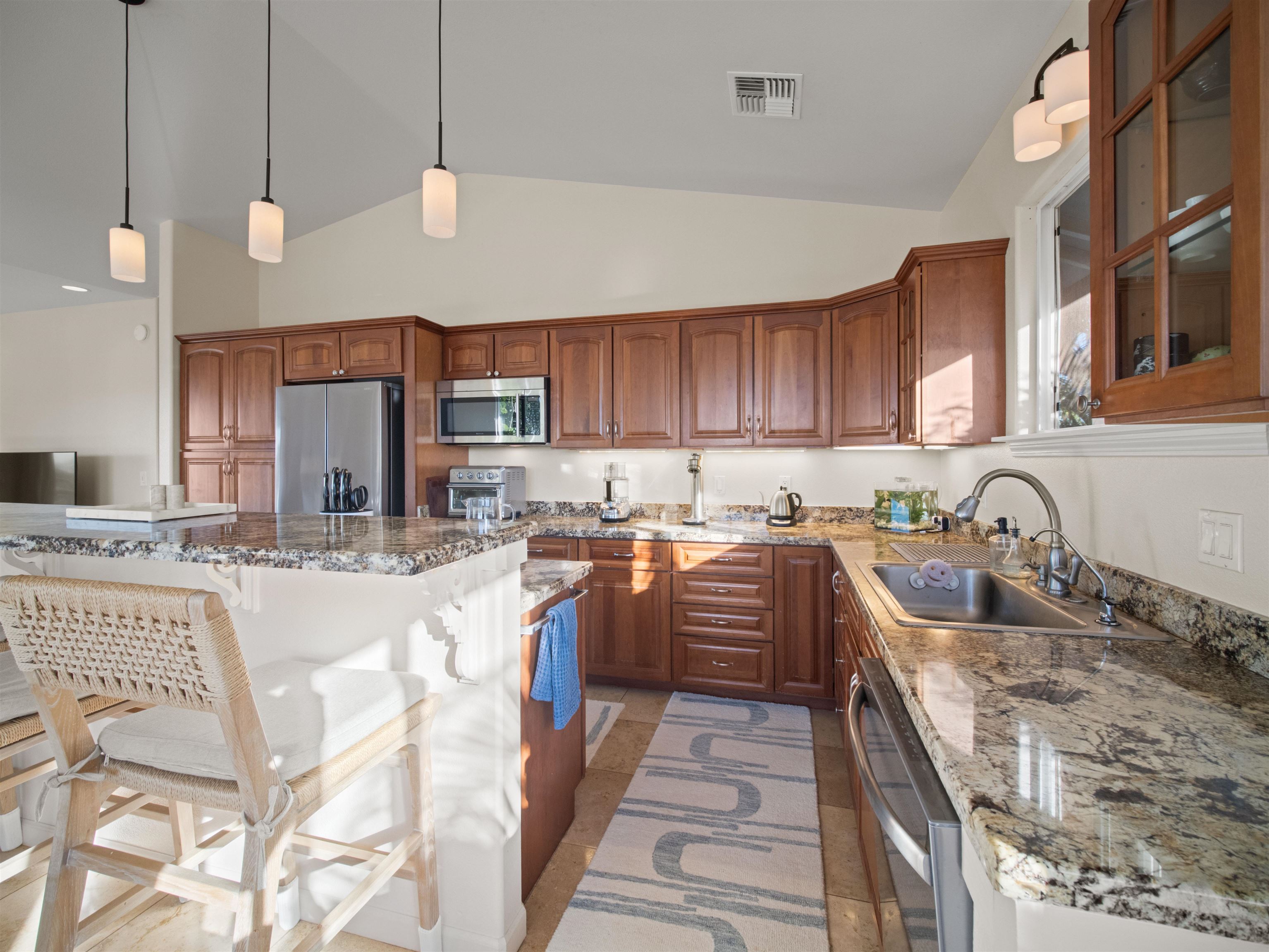 58  Honuea Pl Kihei, Kihei home - photo 11 of 39