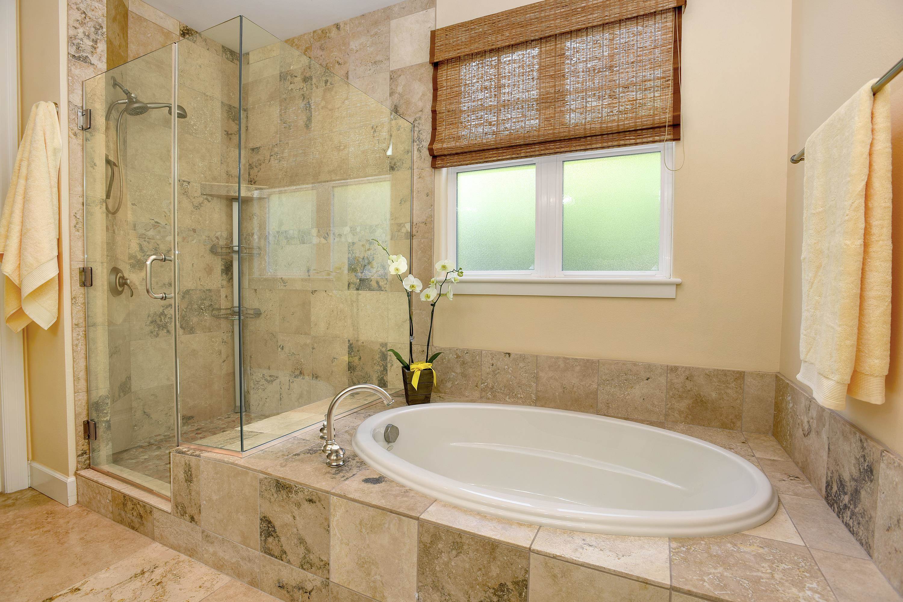 Hokulani Golf Villas condo # 3, Kihei, Hawaii - photo 26 of 34