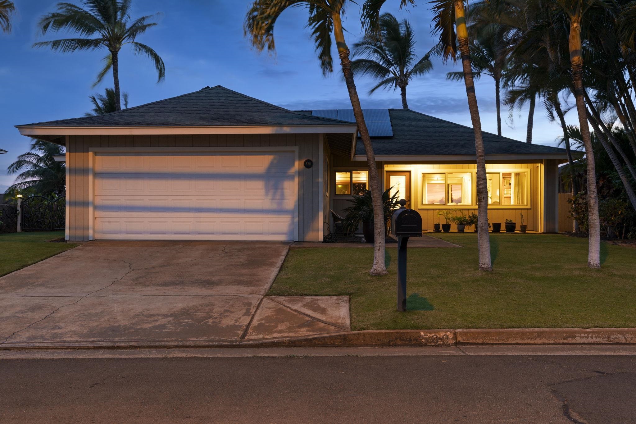 580  Kaiola St , Kihei home - photo 7 of 40