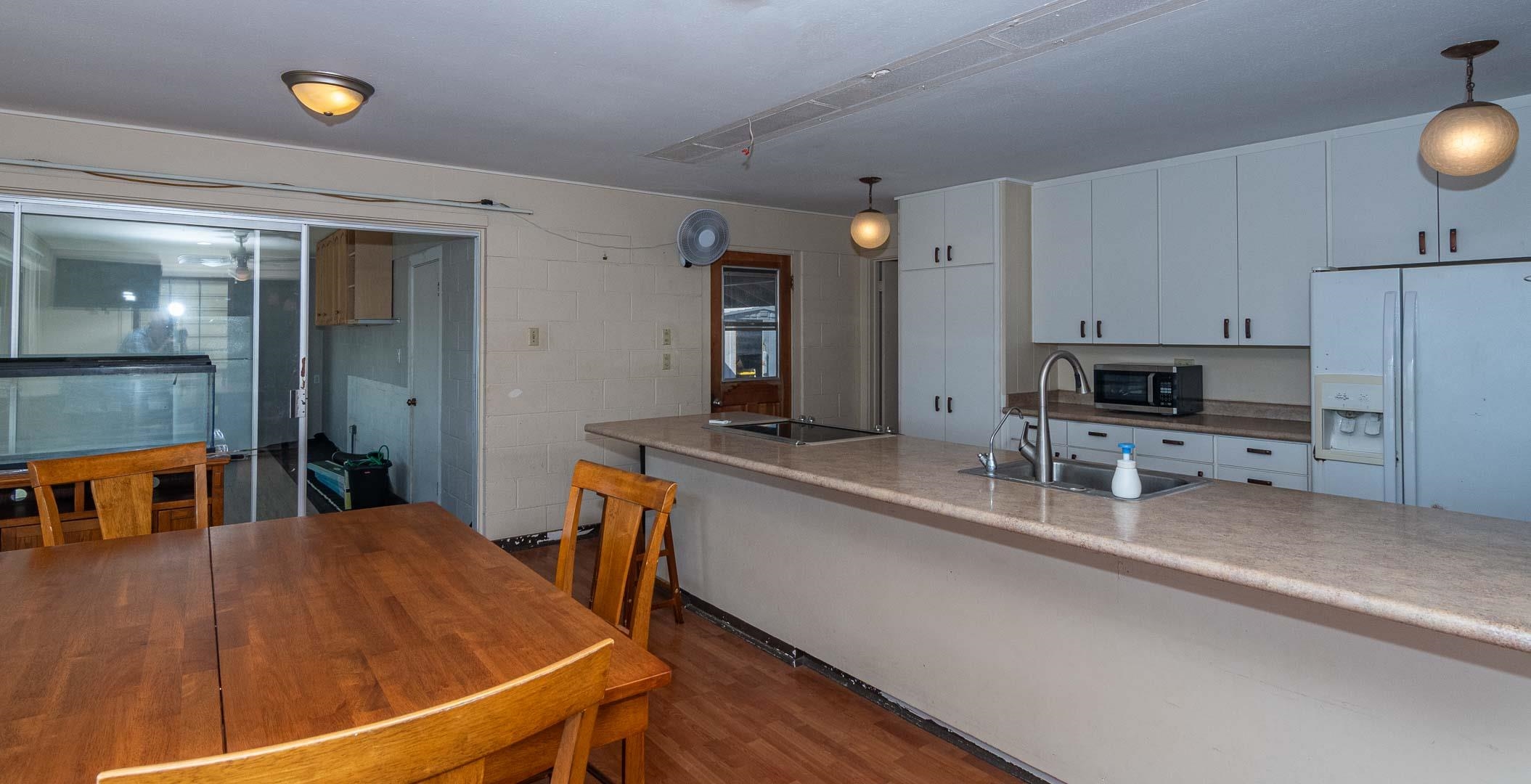 582  Liholiho St , Wailuku home - photo 23 of 50