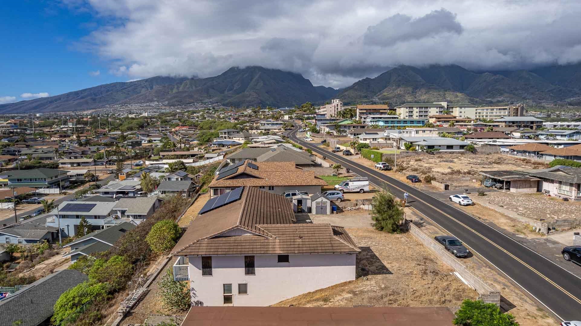 582  Liholiho St , Wailuku home - photo 43 of 50