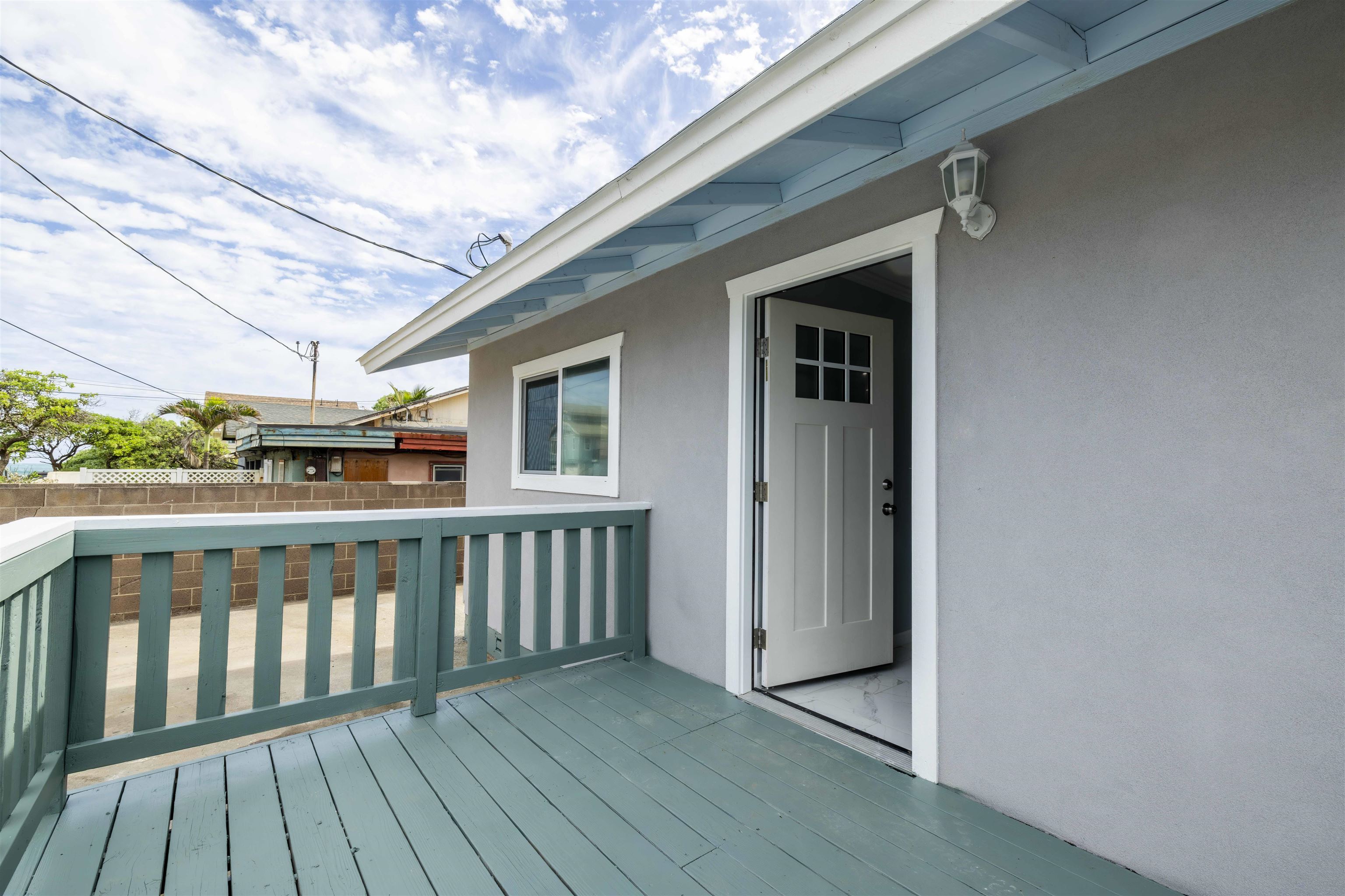 585  Linekona Pl , Wailuku home - photo 31 of 35