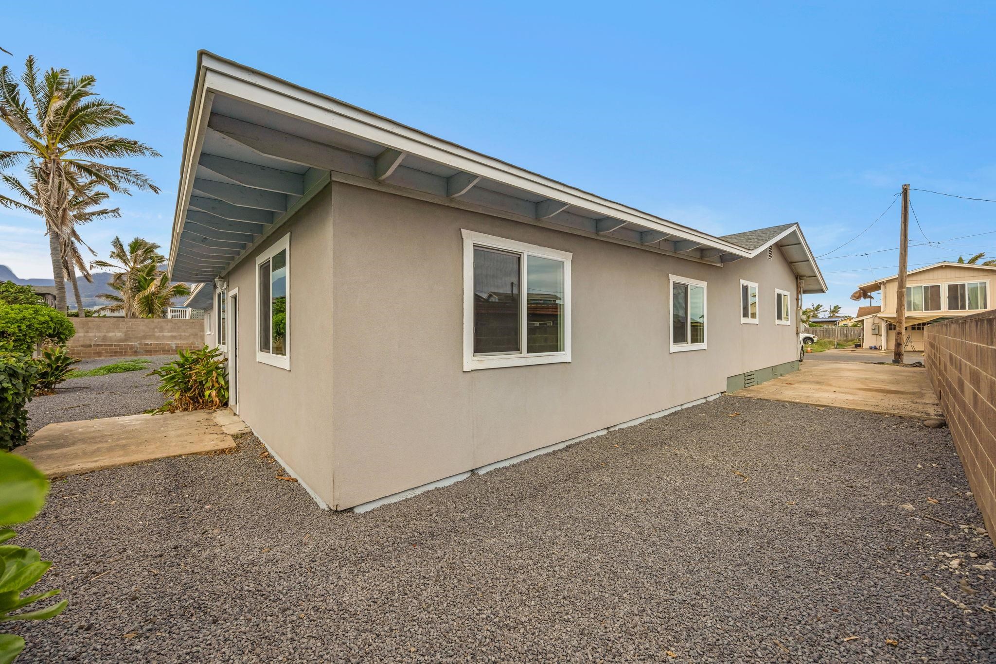 585  Linekona Pl , Wailuku home - photo 48 of 50