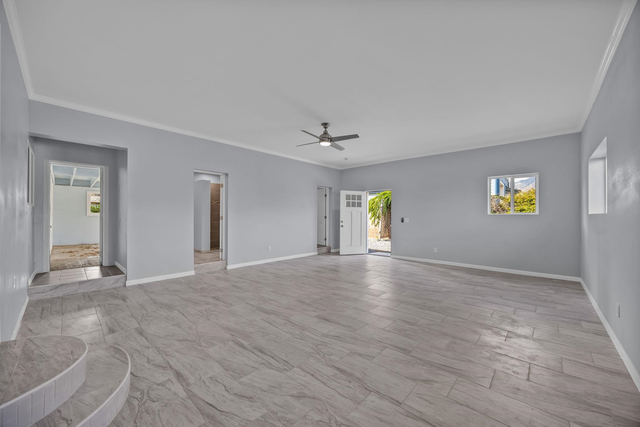 585  Linekona Pl , Wailuku home - photo 7 of 50