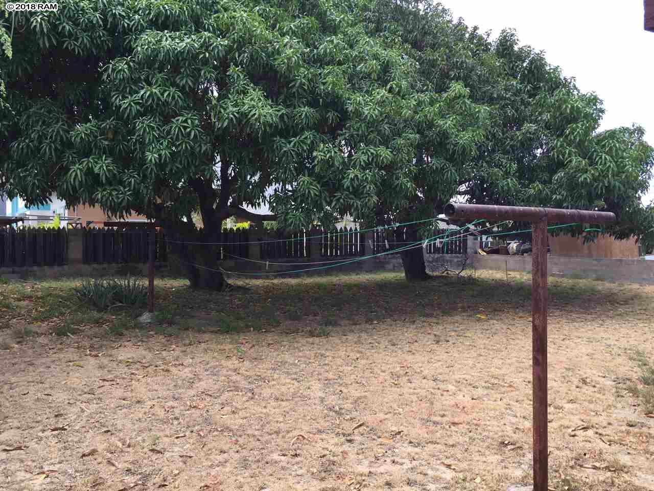 586  Kaulana St Eleventh Increment, Kahului home - photo 2 of 3