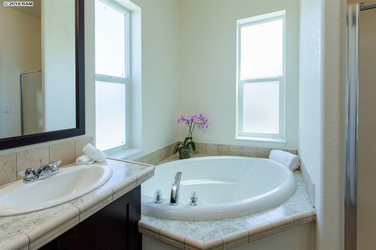 587  Laie Dr Pono Puu Condominium, Makawao/Olinda/Haliimaile home - photo 13 of 17