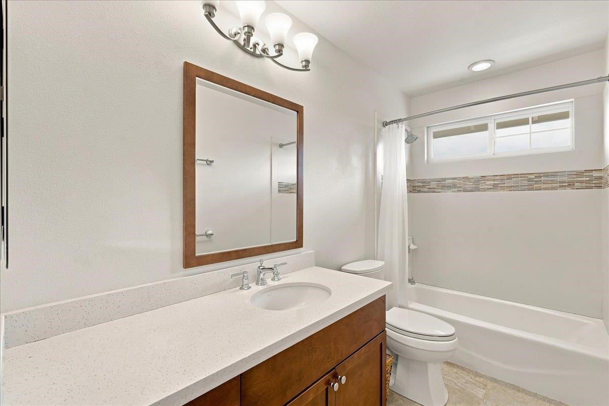 589  Hoe Kawele Ln Baby Beach, Lahaina home - photo 29 of 38