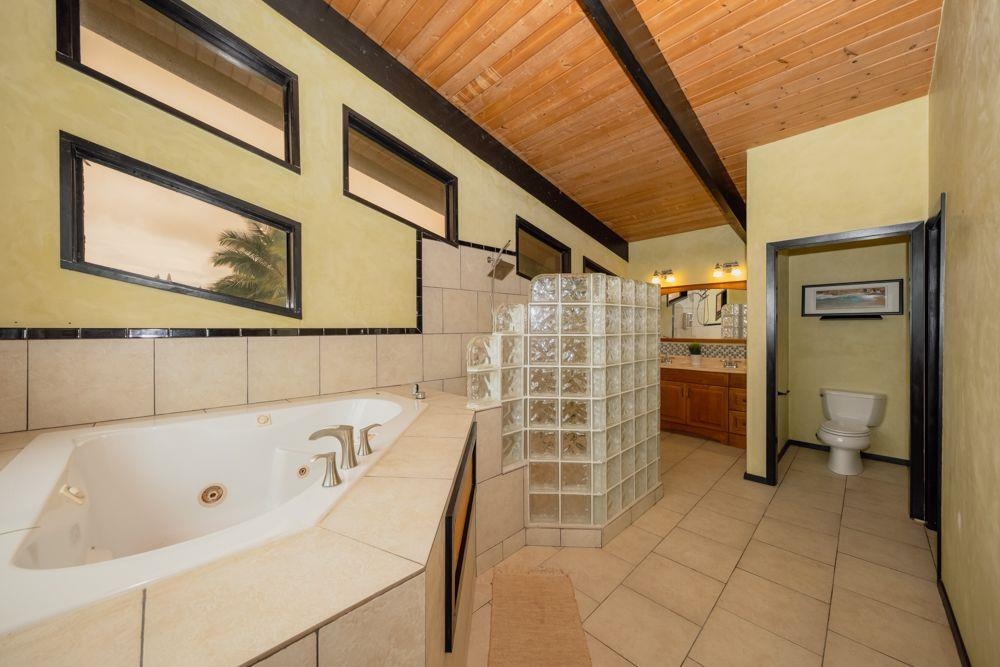 59  Door Of Faith Rd , Haiku home - photo 15 of 45