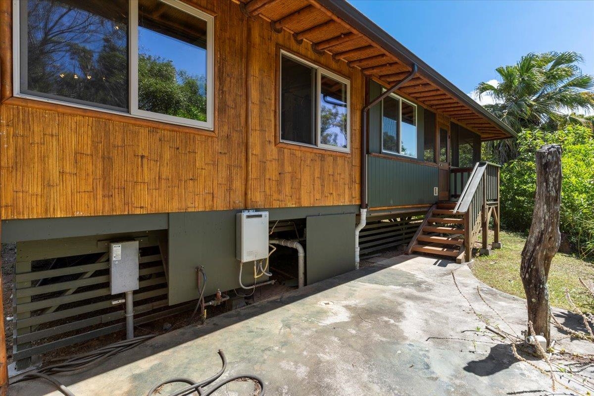 590  Kuiaha Rd , Haiku home - photo 27 of 42