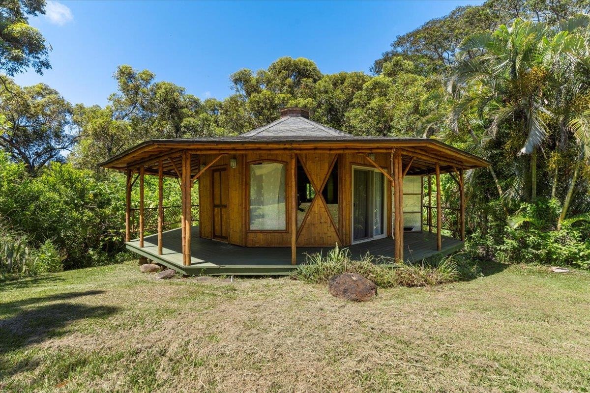 590  Kuiaha Rd , Haiku home - photo 28 of 42