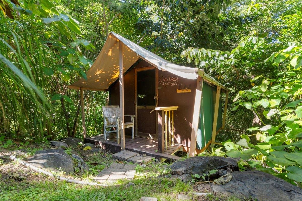 590  Kuiaha Rd , Haiku home - photo 38 of 42