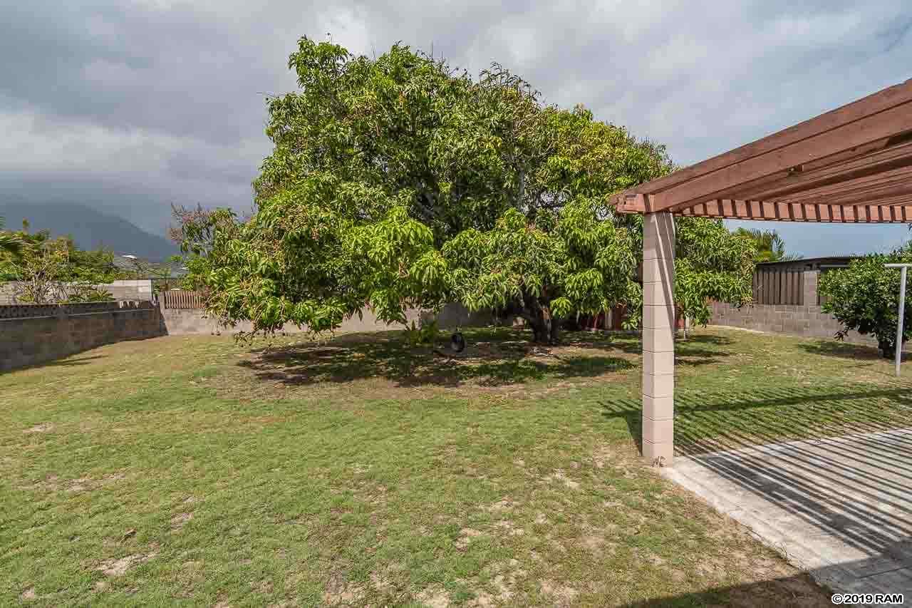592  Kamehameha Ave Kahului, Kahului home - photo 5 of 26