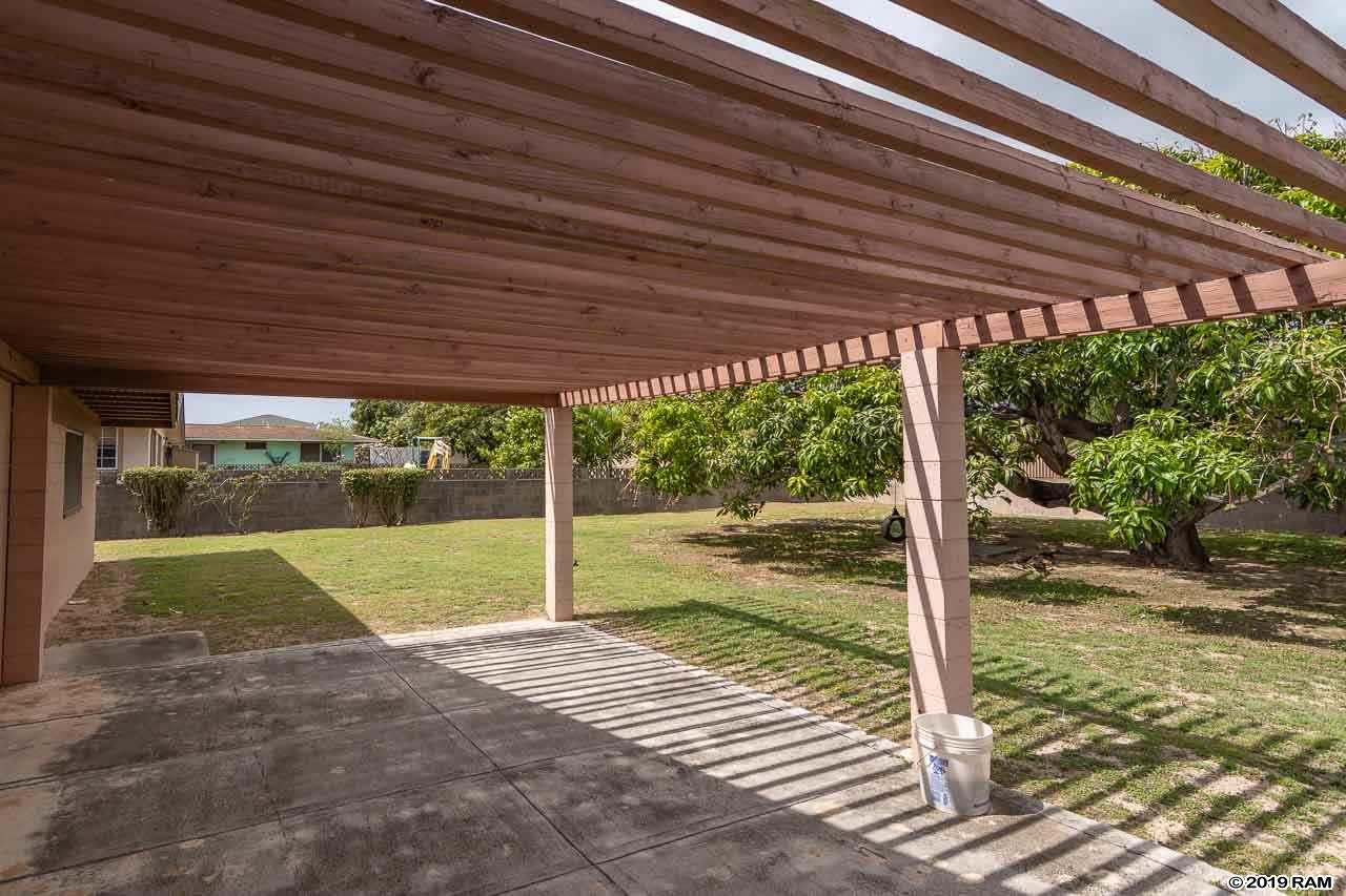 592  Kamehameha Ave Kahului, Kahului home - photo 8 of 26