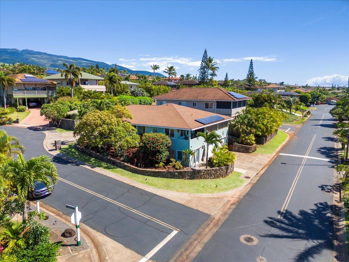 6  Coral Place Pl Kahana Ridge, Napili/Kahana/Honokowai home - photo 4 of 49