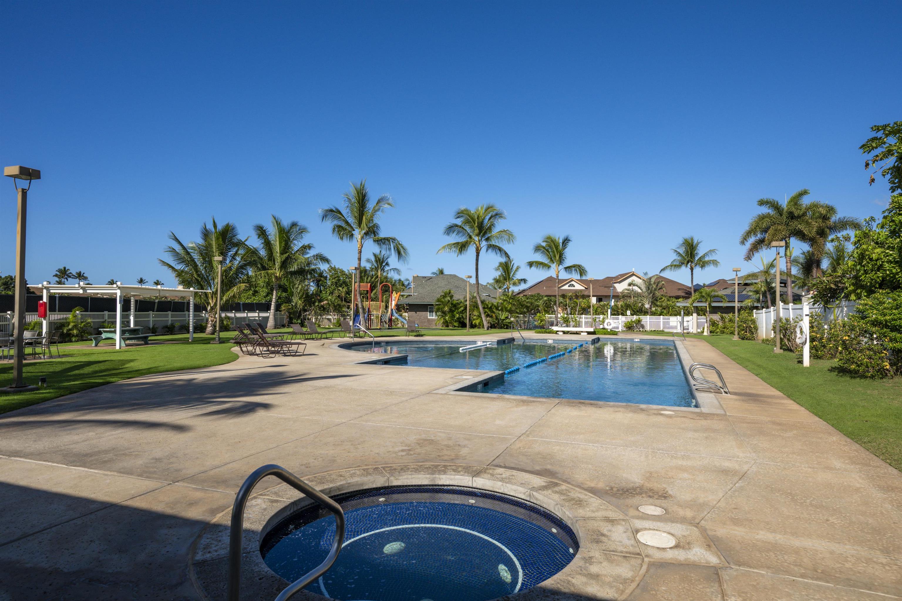 Villas at Kenolio II condo # 6B, Kihei, Hawaii - photo 32 of 47