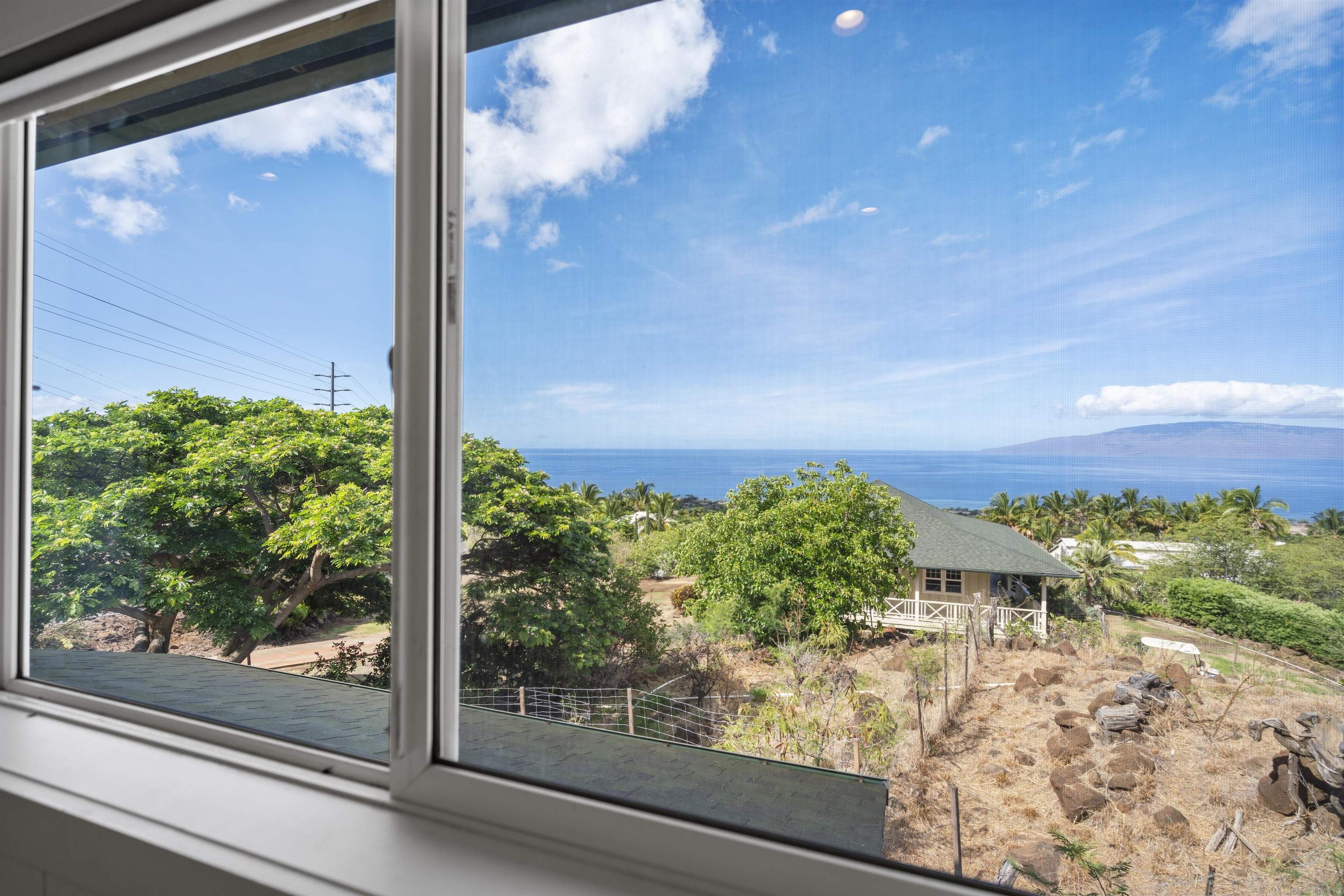 60  Huapala Pl Launiupoko, Lahaina home - photo 34 of 50