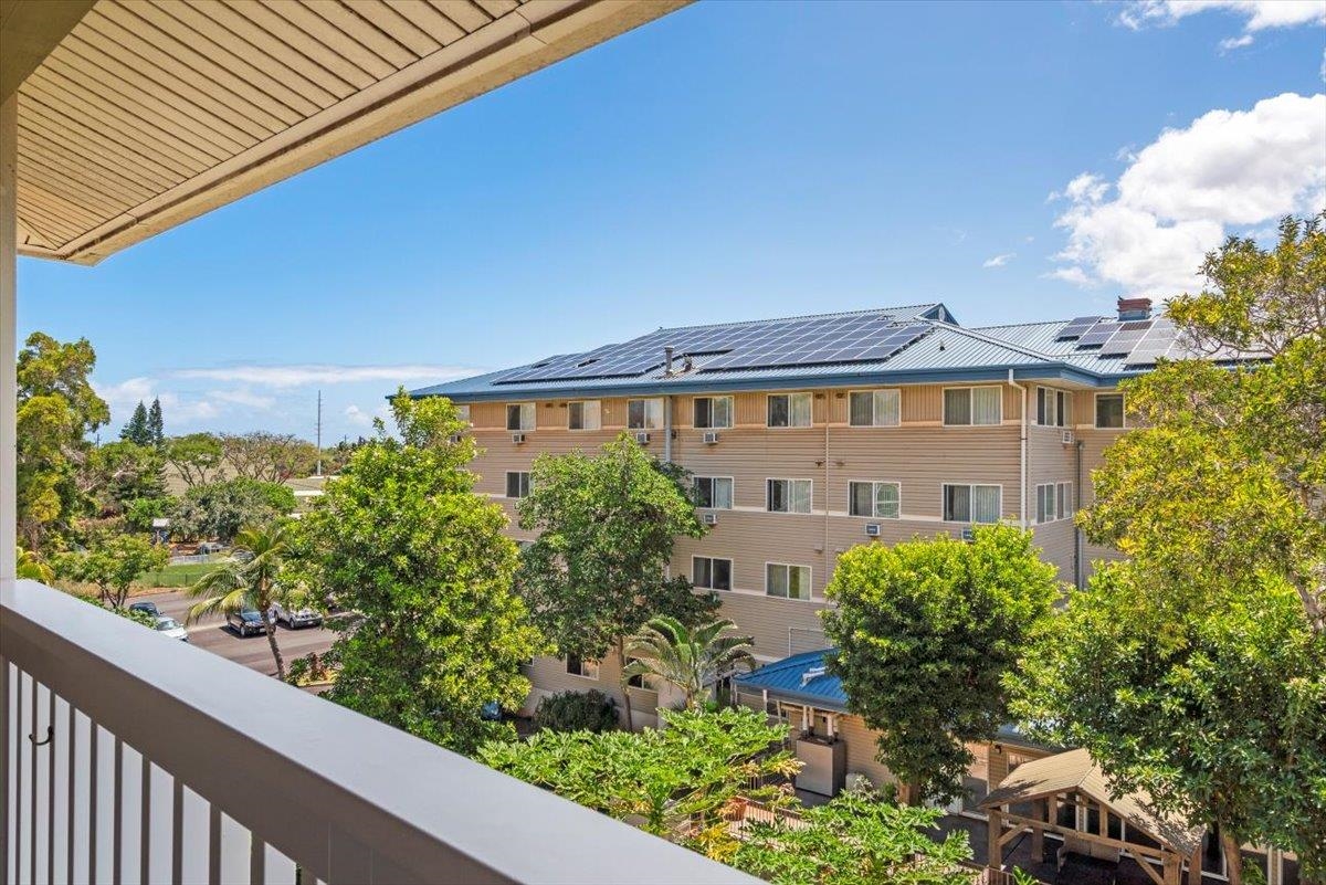 Kahului Ikena condo # 337, Kahului, Hawaii - photo 33 of 49