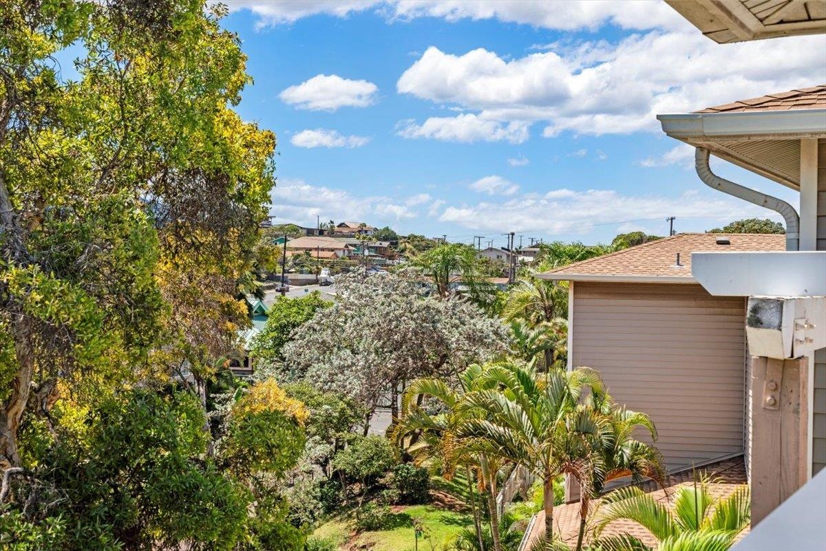 Kahului Ikena condo # 337, Kahului, Hawaii - photo 36 of 49