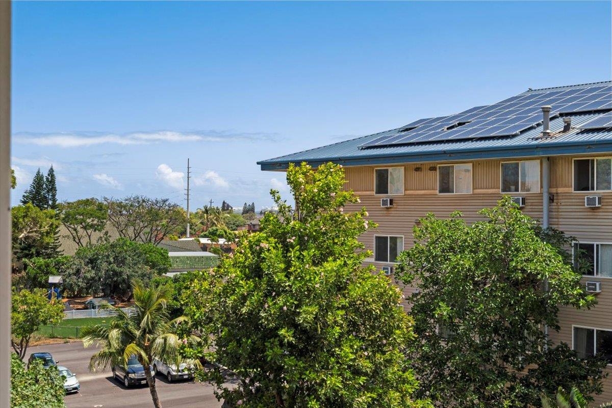 Kahului Ikena condo # 337, Kahului, Hawaii - photo 37 of 49