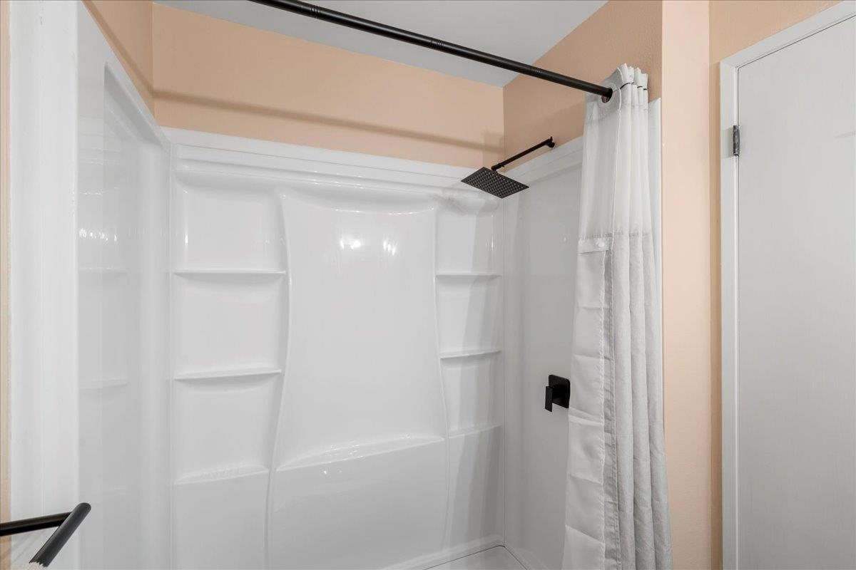 Kahului Ikena condo # 337, Kahului, Hawaii - photo 44 of 49