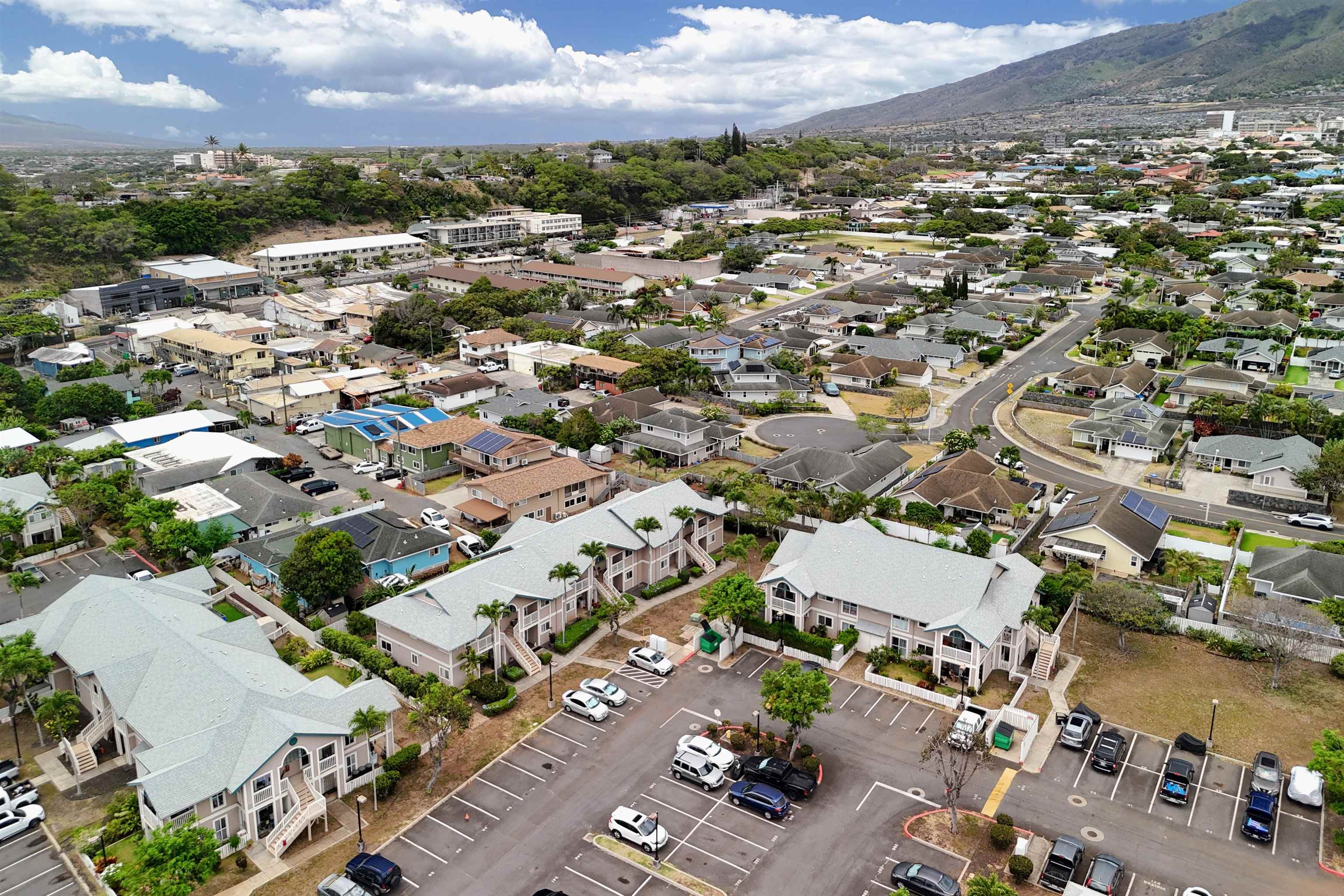 Iao Parkside IV-A condo # 39-204, Wailuku, Hawaii - photo 31 of 33