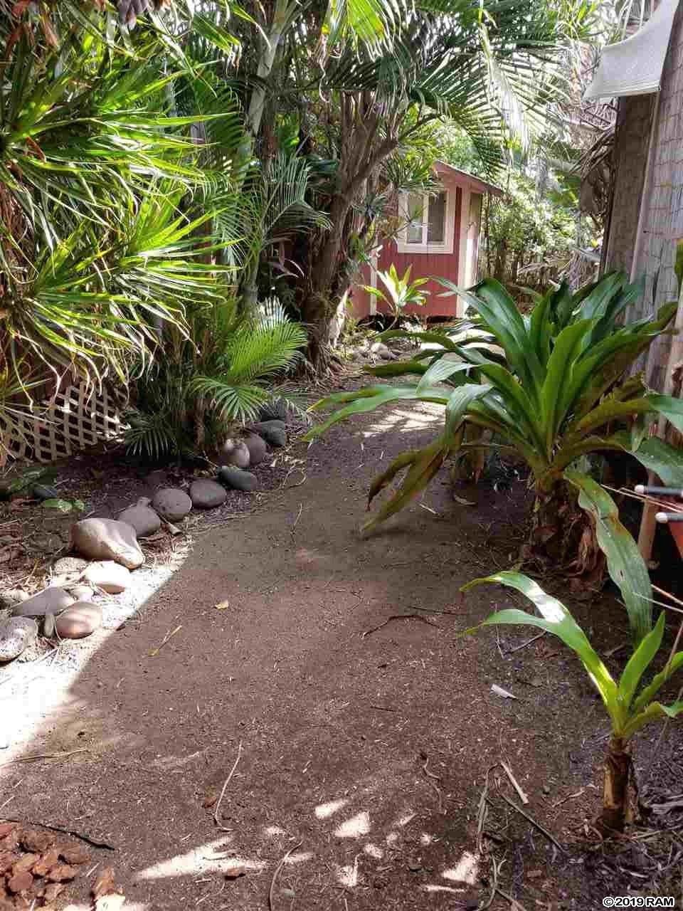 600  Kailana St , Wailuku home - photo 13 of 29