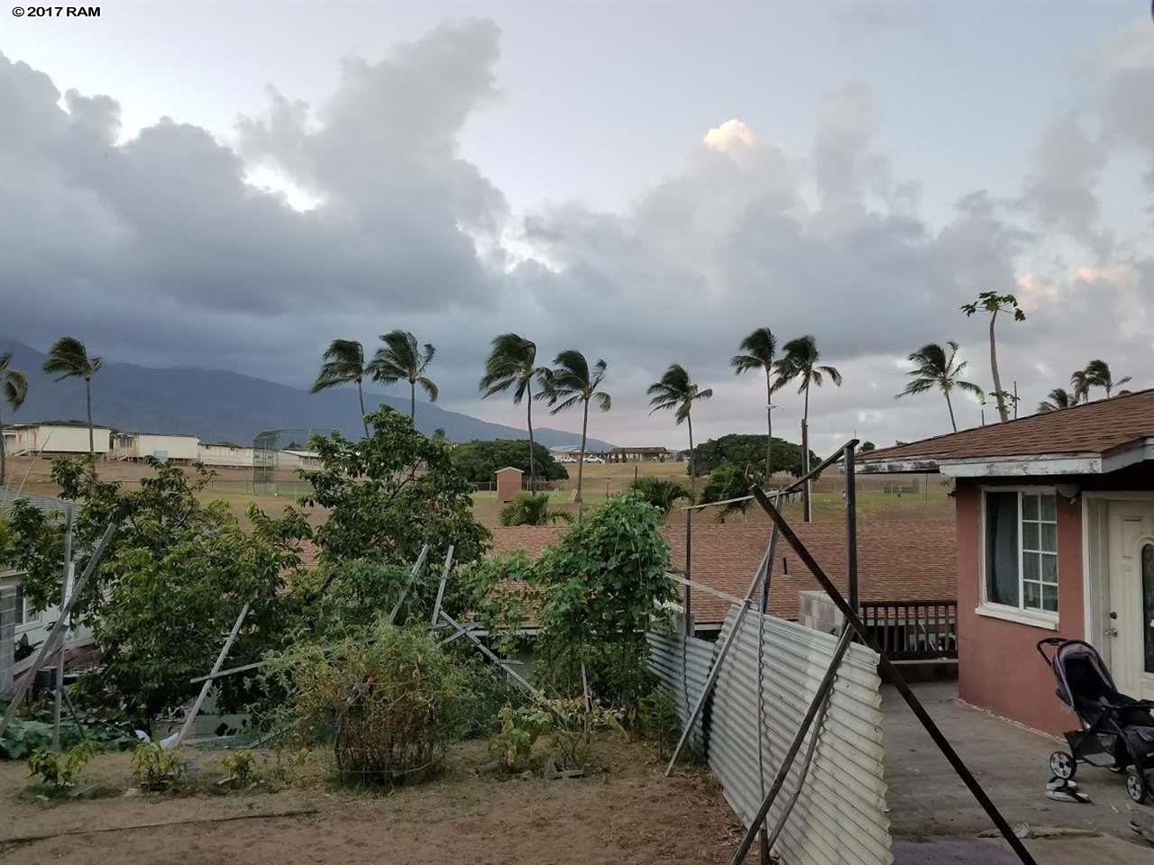 603  Maalo St Kal Community Center Park, Kahului home - photo 23 of 27