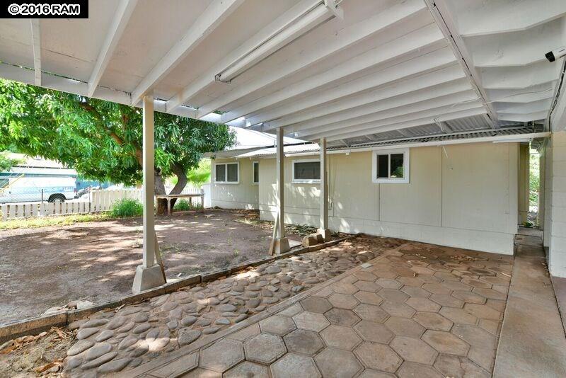 604  Luakini St Old Lahaina Town, Lahaina home - photo 8 of 17