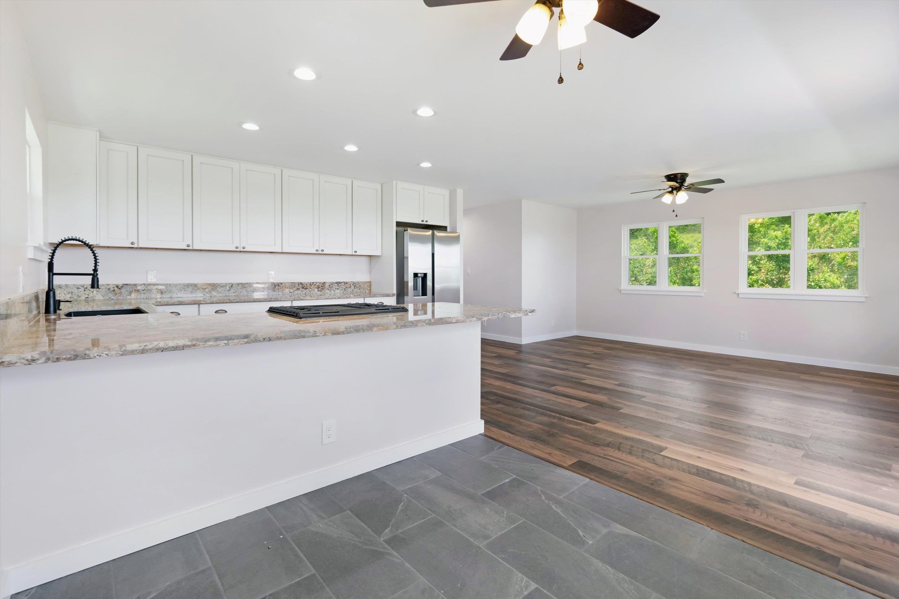 605  Kaupakalua Rd , Haiku home - photo 14 of 44