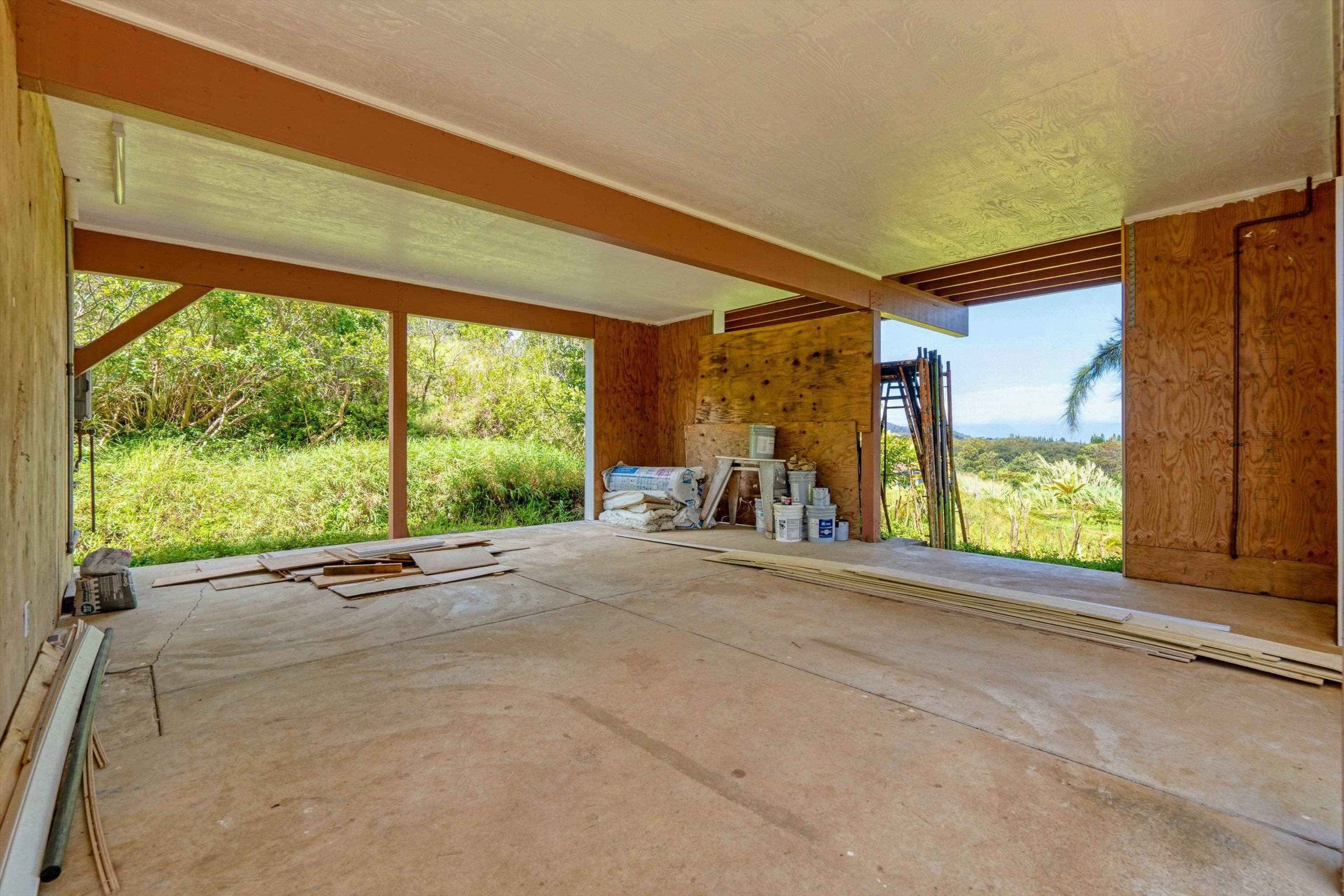 605  Kaupakalua Rd , Haiku home - photo 24 of 44