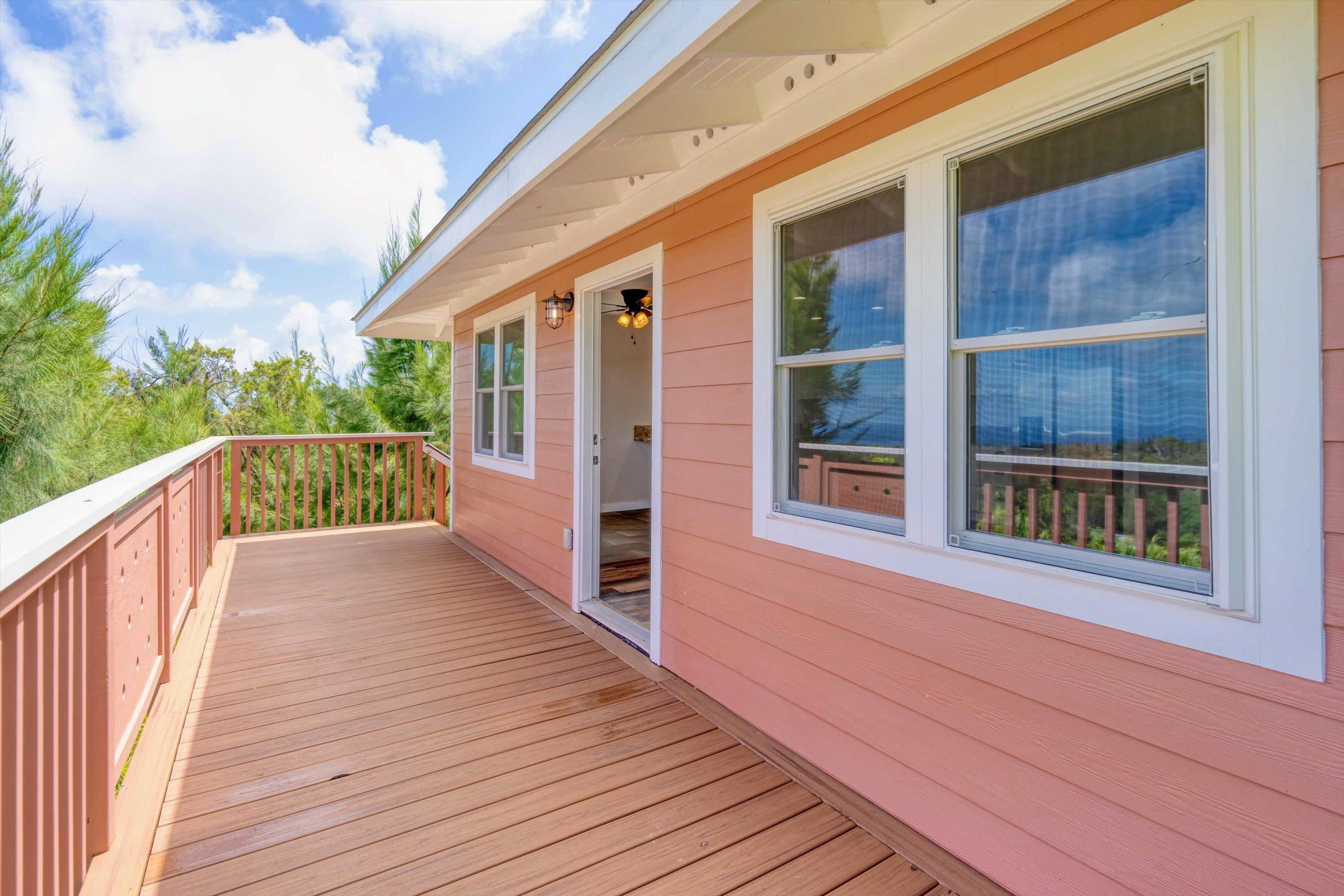 605  Kaupakalua Rd , Haiku home - photo 4 of 44