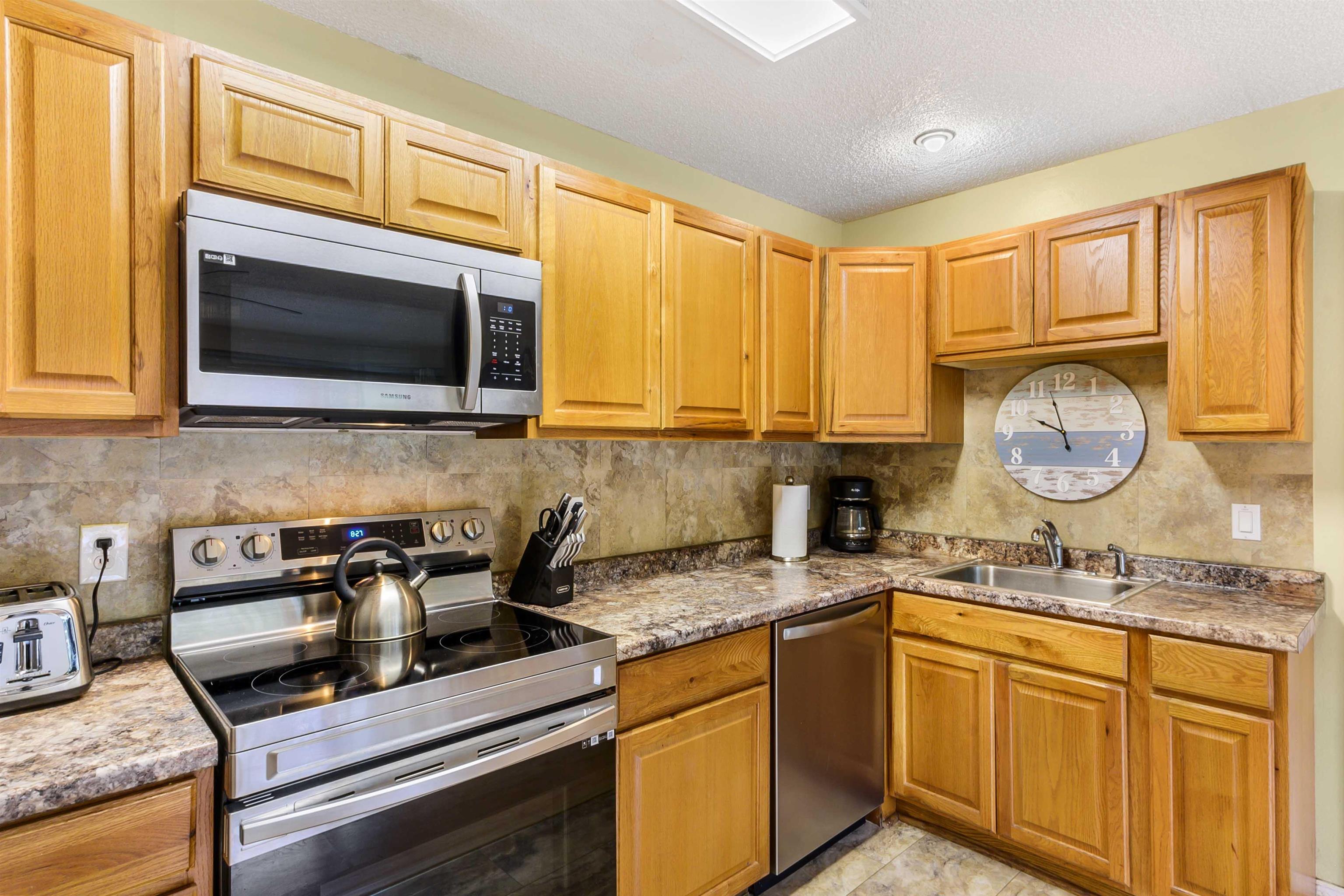 Kihei Kai condo # 4, Kihei, Hawaii - photo 14 of 35