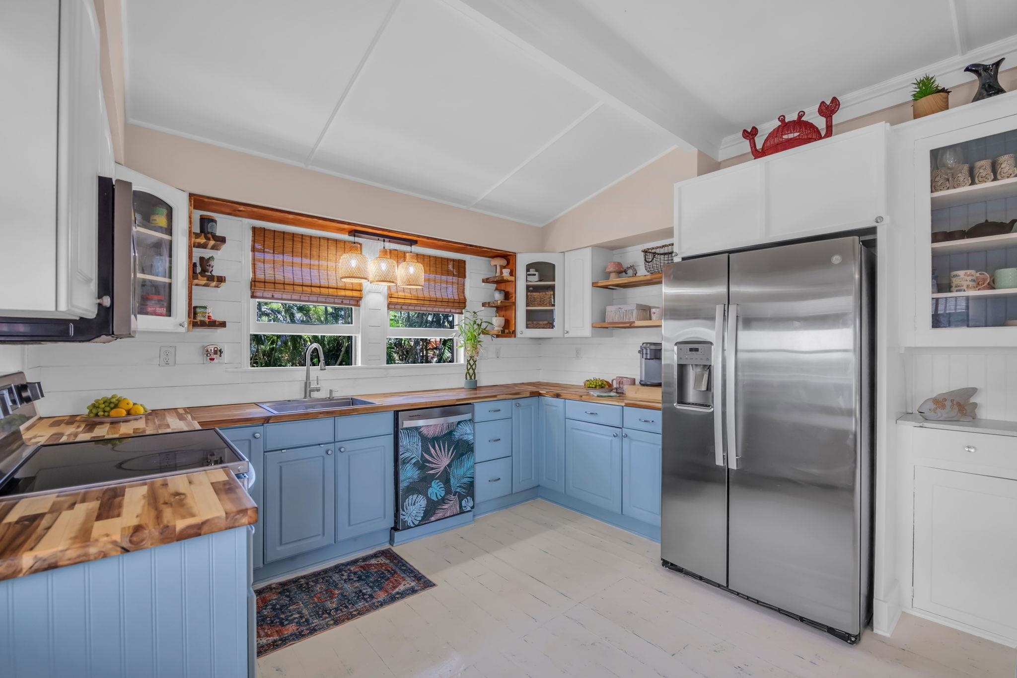 610  Kailana St Paukukalo, Wailuku home - photo 12 of 46