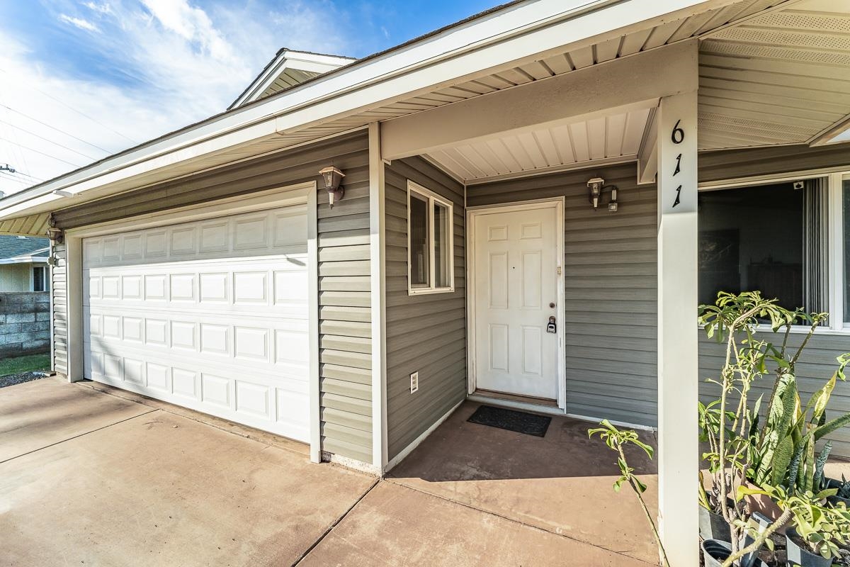 611  Kuu Home Pl , Kihei home - photo 3 of 50