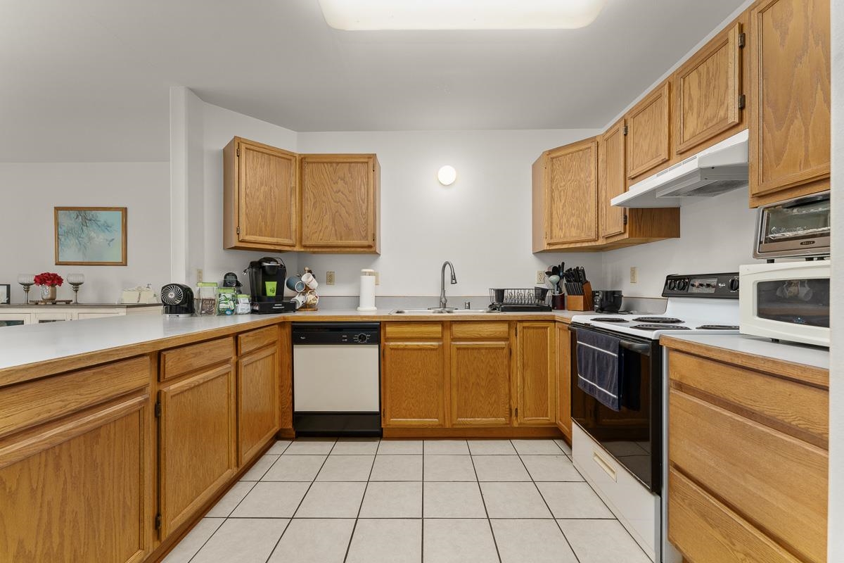 611  Kuu Home Pl , Kihei home - photo 10 of 50