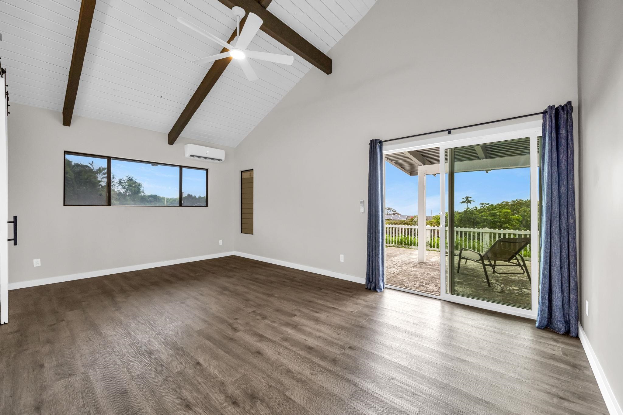 614  Kupulau Pl , Maui Meadows home - photo 20 of 48