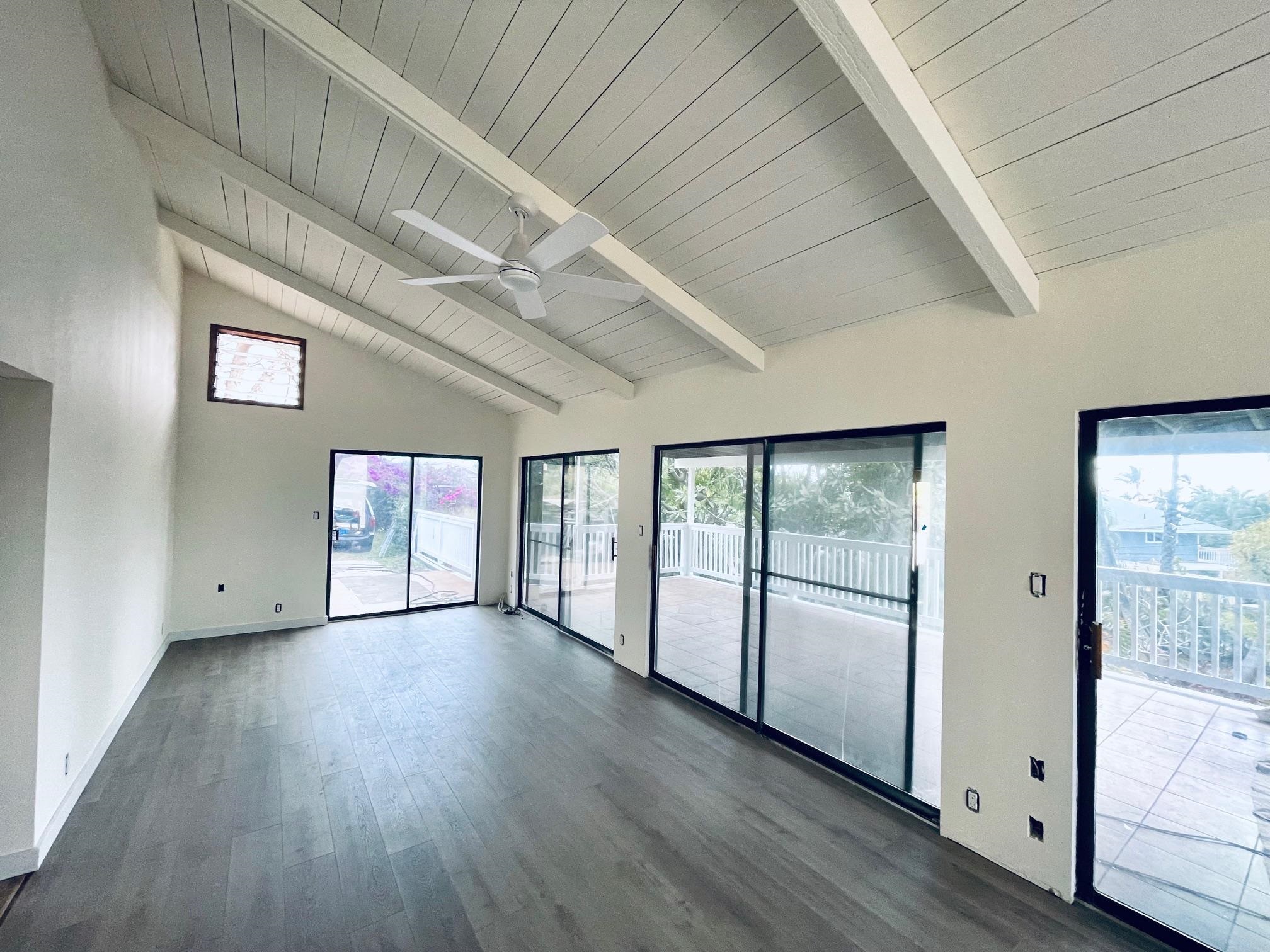 614  Kupulau Pl , Maui Meadows home - photo 38 of 48