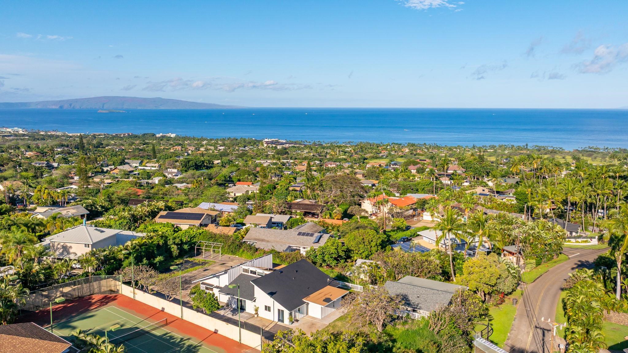614  Kupulau Pl , Maui Meadows home - photo 43 of 48