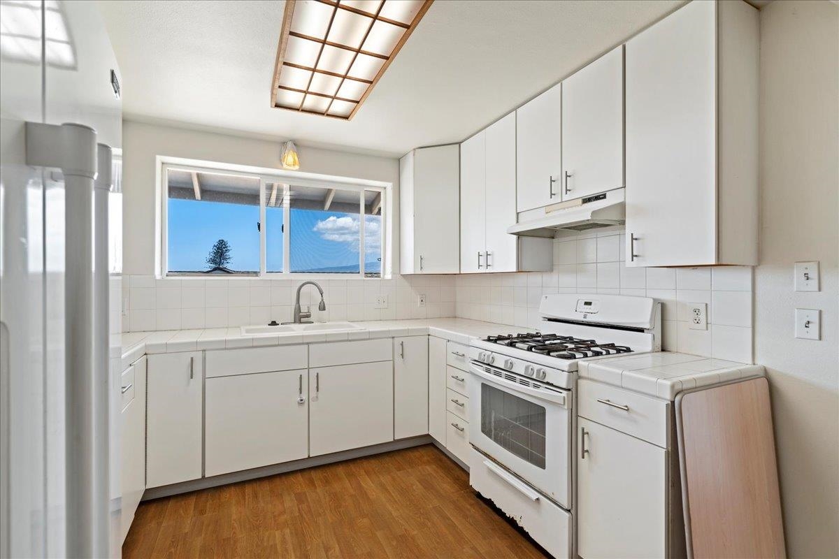 618  Liholiho St Wailuku, Wailuku home - photo 11 of 50