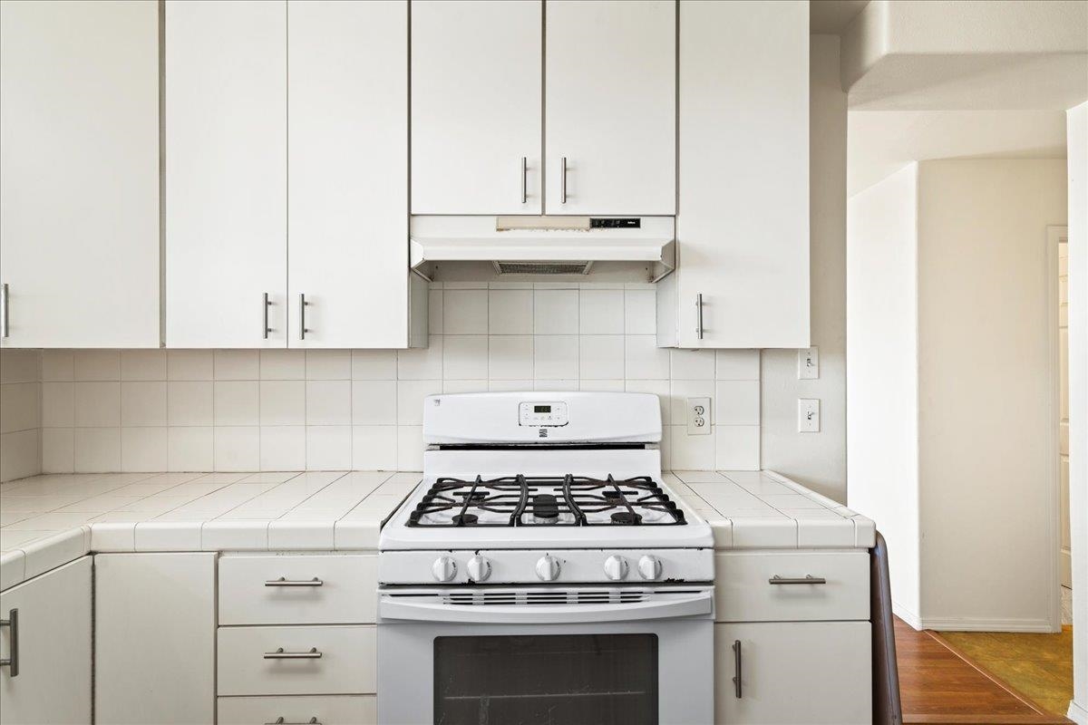 618  Liholiho St Wailuku, Wailuku home - photo 12 of 50