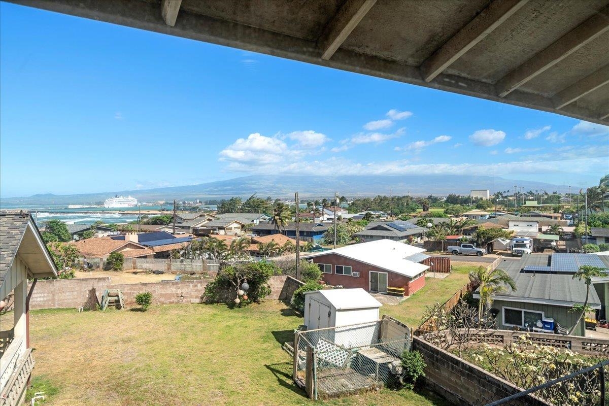 618  Liholiho St Wailuku, Wailuku home - photo 16 of 50