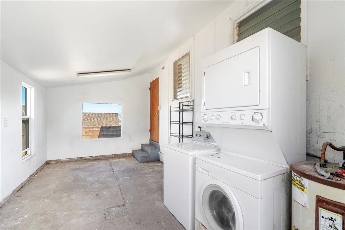 618  Liholiho St Wailuku, Wailuku home - photo 44 of 50