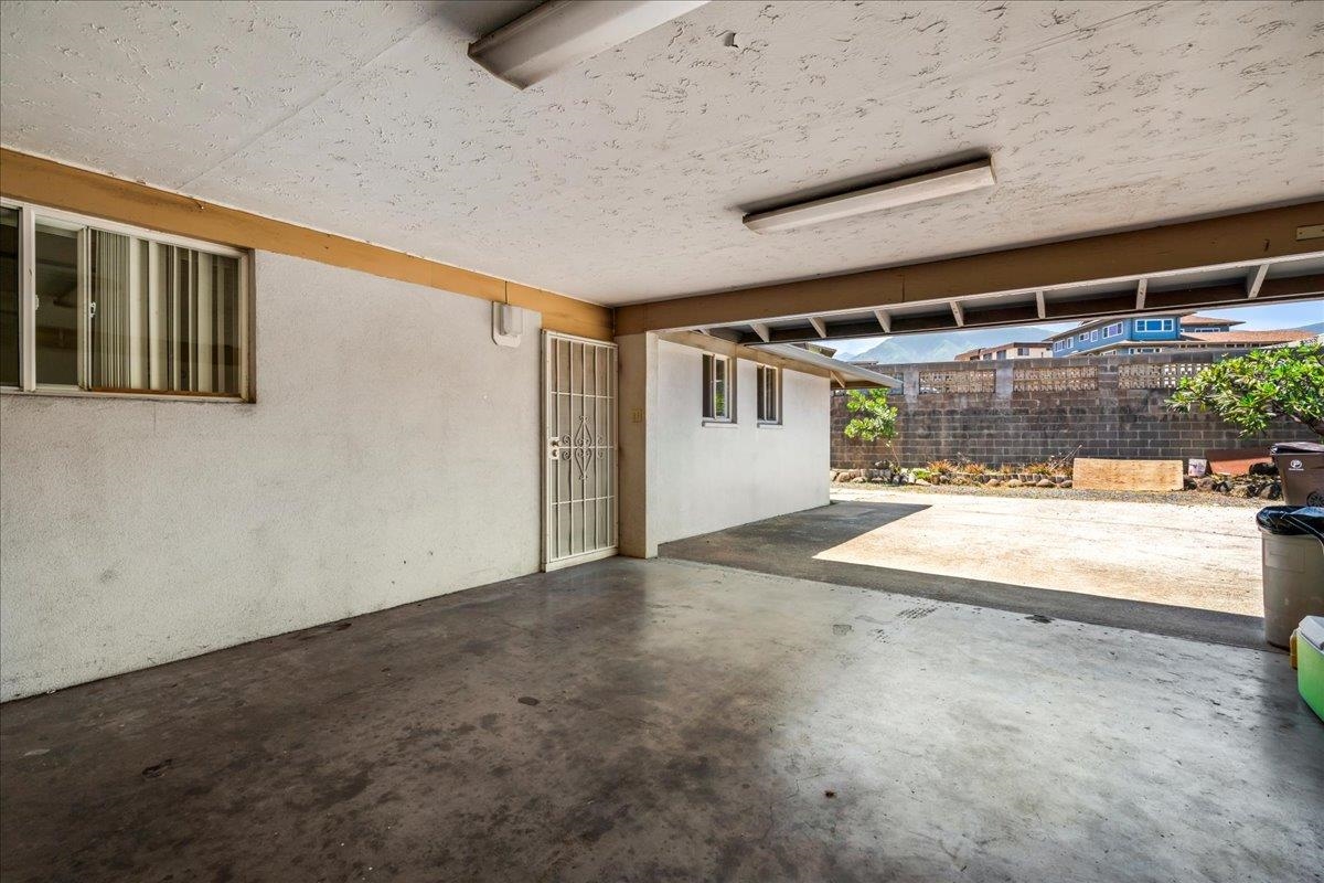 618  Liholiho St Wailuku, Wailuku home - photo 47 of 50