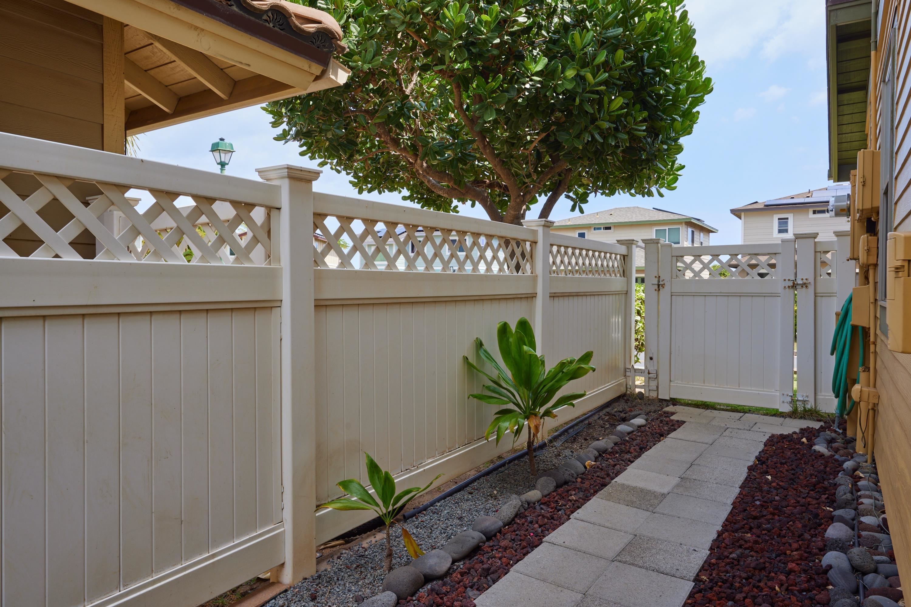 62  Meheu Cir Maui Lani, Kahului home - photo 24 of 48