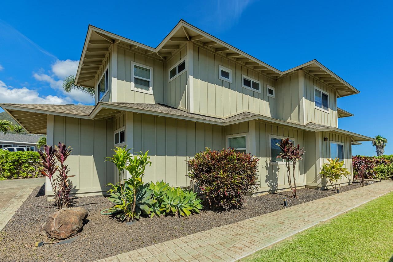 62  Moolu St Waiolani Mauka, Wailuku home - photo 35 of 44