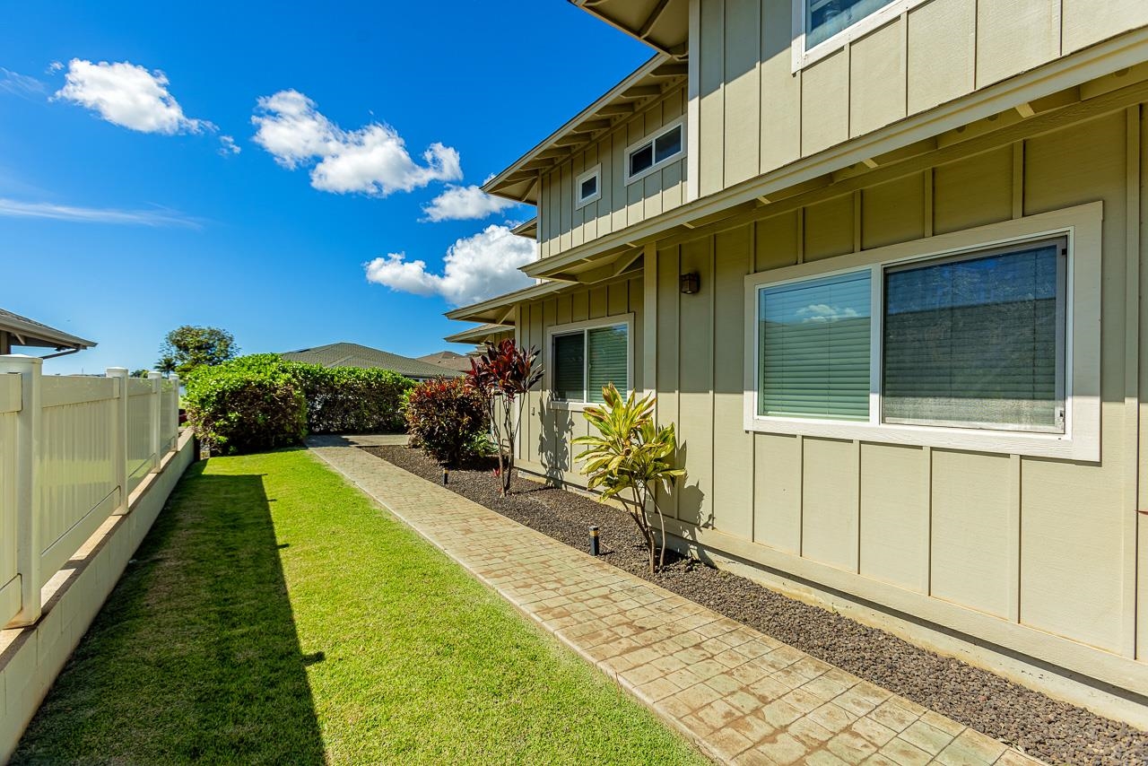 62  Moolu St Waiolani Mauka, Wailuku home - photo 38 of 44